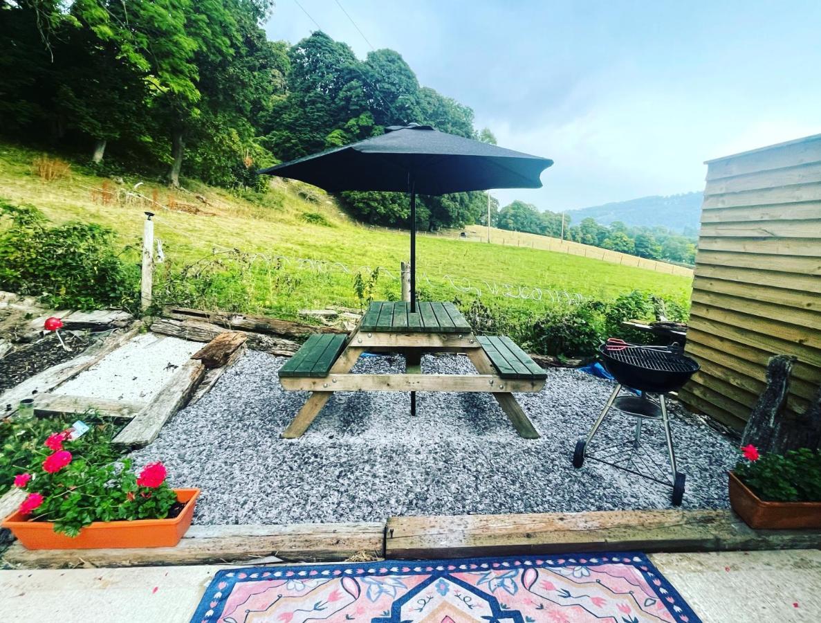 Luxury tent Thistlebank Yurt