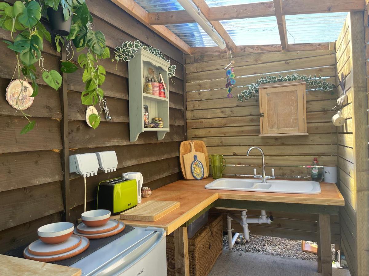 Luxury tent Thistlebank Yurt *